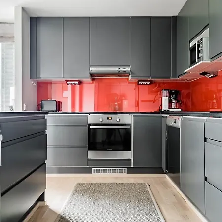 Beautiful Penthouse In The Center Of * הלסינקי
