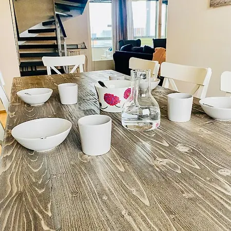 Beautiful Penthouse In The Center Of * הלסינקי
