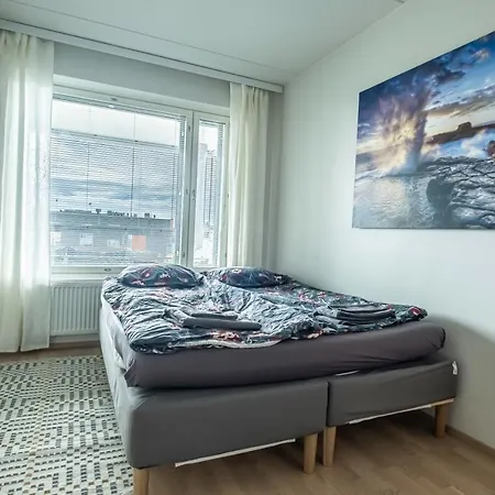 Beautiful Penthouse In The Center Of * הלסינקי